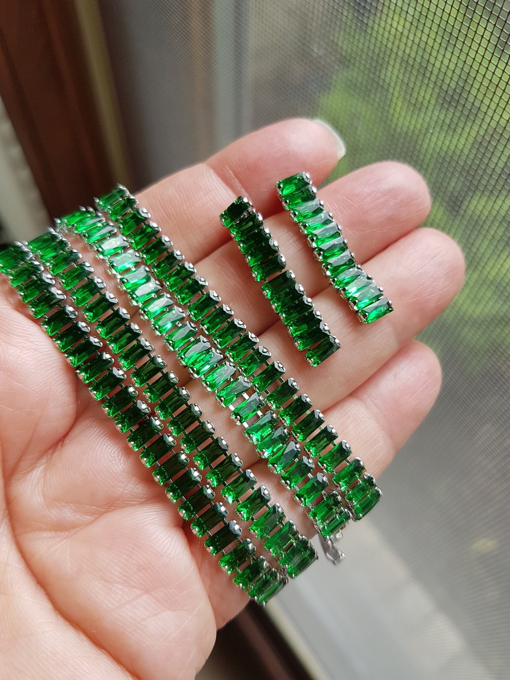 Swarovski Elements Silver Emerald Green Emerald-cut Baguette Tennis Necklace NEW - Picture 3 of 17